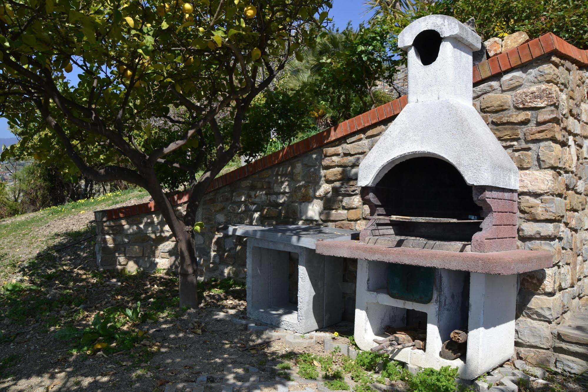 Le Terrazze Appartamenti Vacanze Sanremo Exterior foto